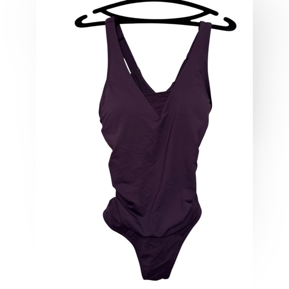 Lands End Grecian Style  Swimsuit - Picture 3 of 9